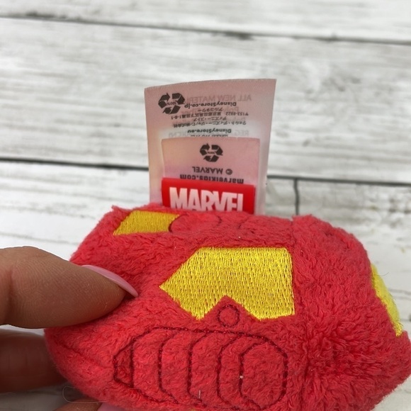 IRON MAN MARVEL MINI PLUSH - Picture 4 of 7